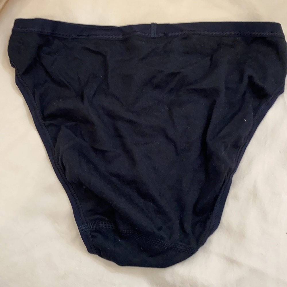 2 pair bikini set. - Picture 2 of 4